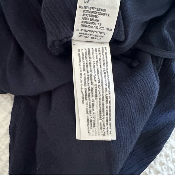 Women's Hollister V Neck Button Long Sleeve Romper Size M Shorts Lined - Picture 8 of 12